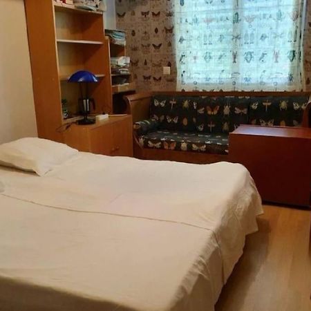 Appartement Dans Un Jardin Женева Экстерьер фото