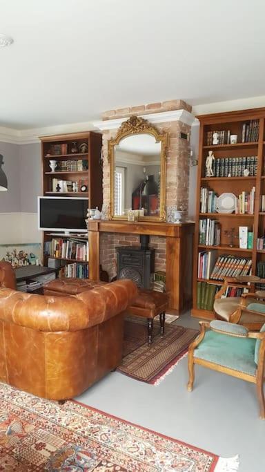 Appartement Dans Un Jardin Женева Экстерьер фото
